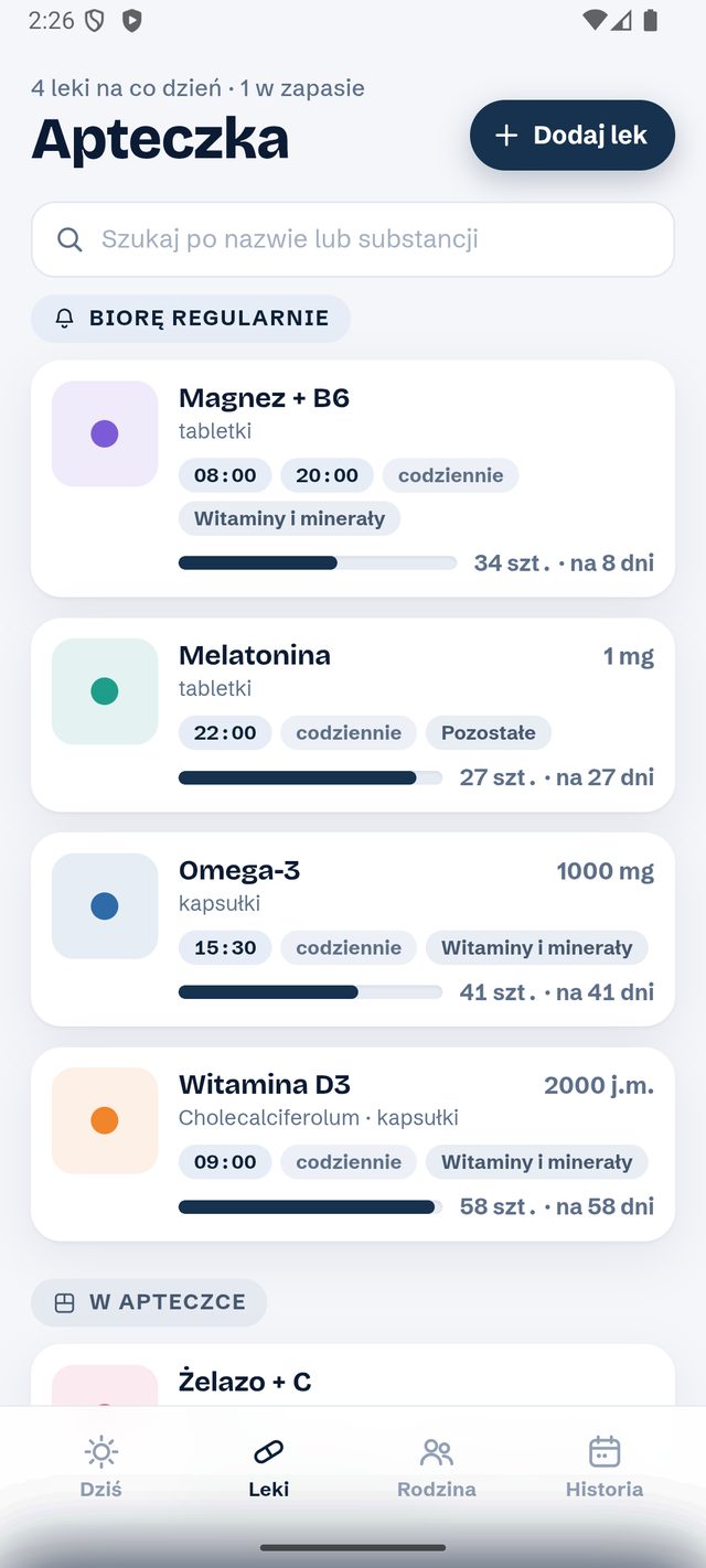 Ekran Apteczka w aplikacji: lista leków z godzinami dawek i paskiem zapasu, np. Omega-3 — 41 sztuk, na 41 dni
